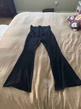 Beyond Yoga “Beyond the Bump” Black Flared Maternity Yoga Pants